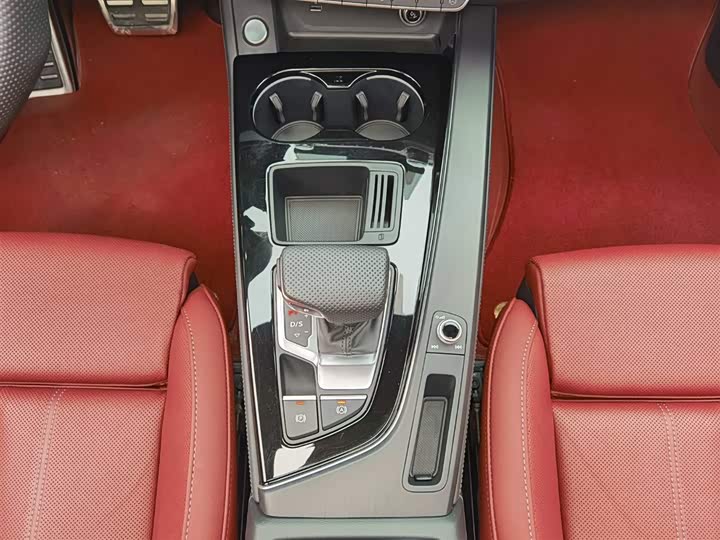Audi A4L 2024 40 TFSI — фото 18