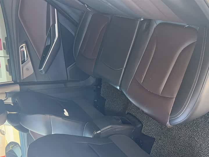 Changan CS15 2019 1.5 L MT VI — фото 13