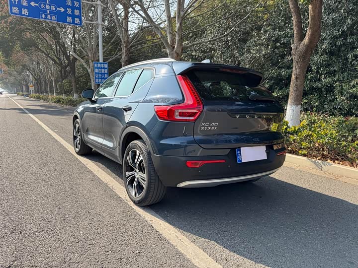 Volvo XC40 2021 T 4 WD — фото 6