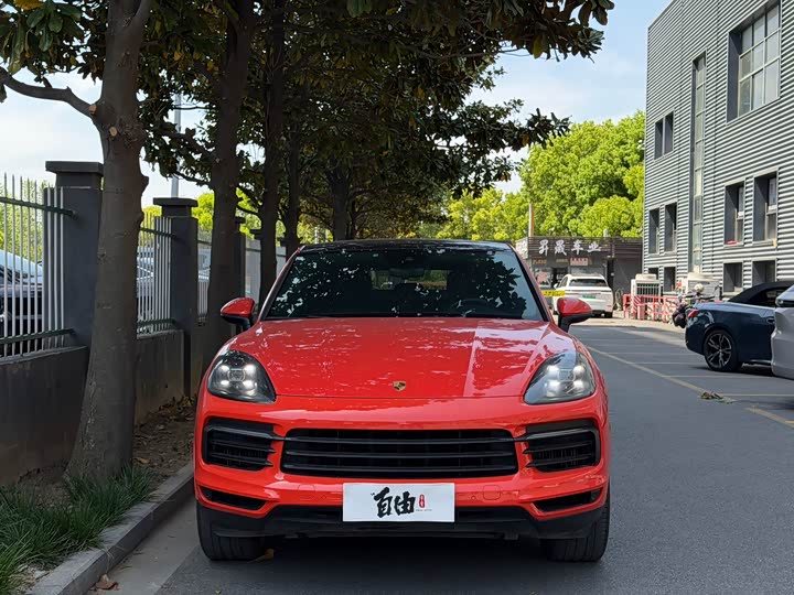 Porsche Cayenne 2019 Cayenne Coupé 3.0 T — фото 2