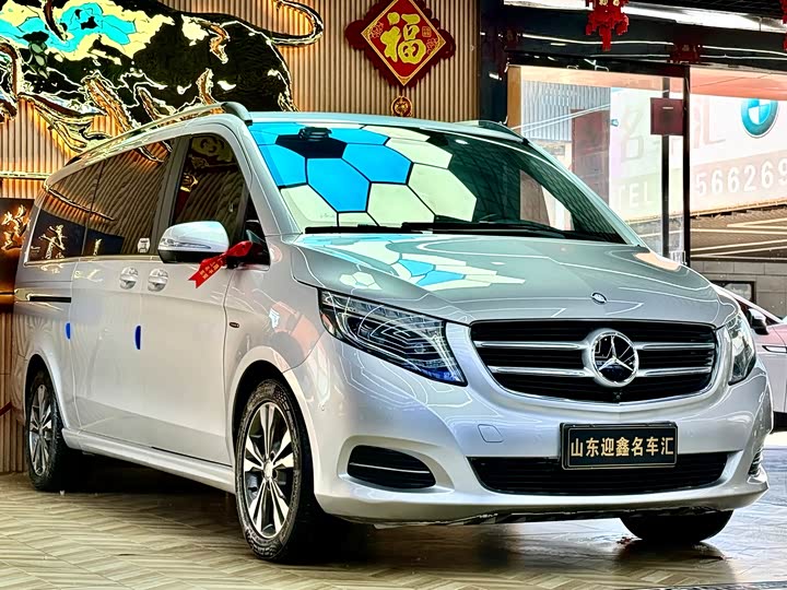 Mercedes-Benz V-Class 2016 V 260 L — фото 4