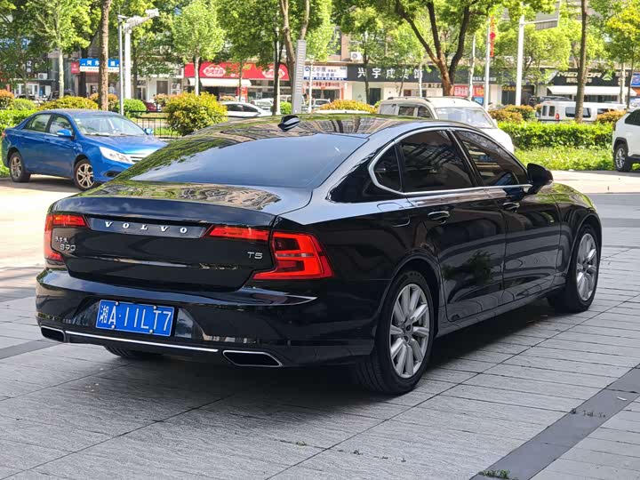 Volvo S90 2017 T 4 — фото 9