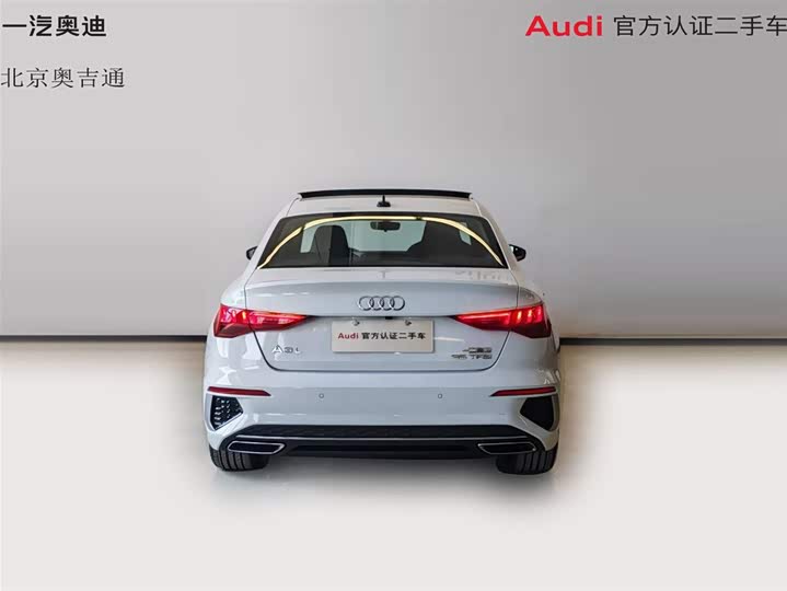 Audi A3 2024 A 3 L Limousine 35 TFSI Sport — фото 2