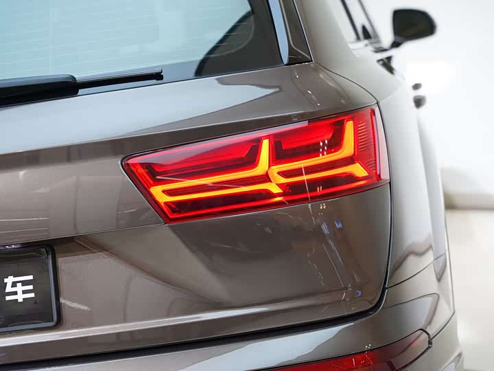 Audi Q7 2016 40 TFSI S line Sport — фото 9
