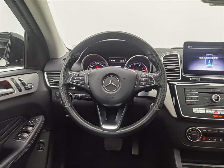 Mercedes-Benz GLE 2018 GLE 320 4 MATIC SUV — фото 11