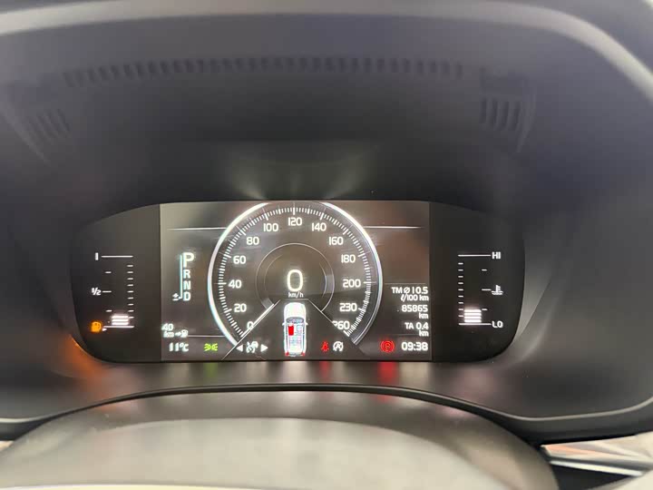 Volvo XC60 2019 T 5 4 WD VI — фото 18