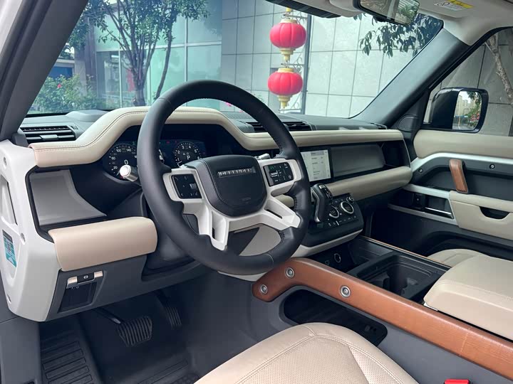 Land Rover Defender — фото 13