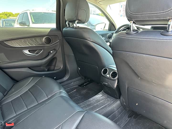 Mercedes-Benz C-Class 2016 C 180 L Sport — фото 8
