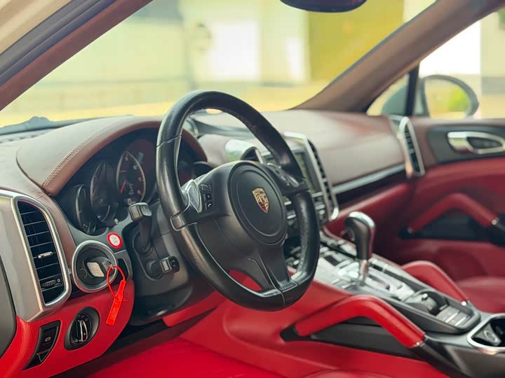 Porsche Cayenne 2015 Cayenne S 3.6 T — фото 4