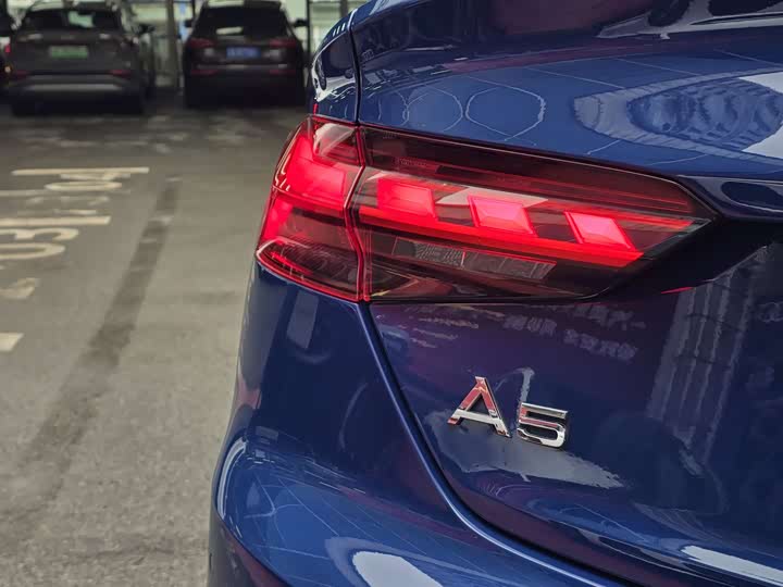 Audi A5 2023 Sportback 40 TFSI — фото 11