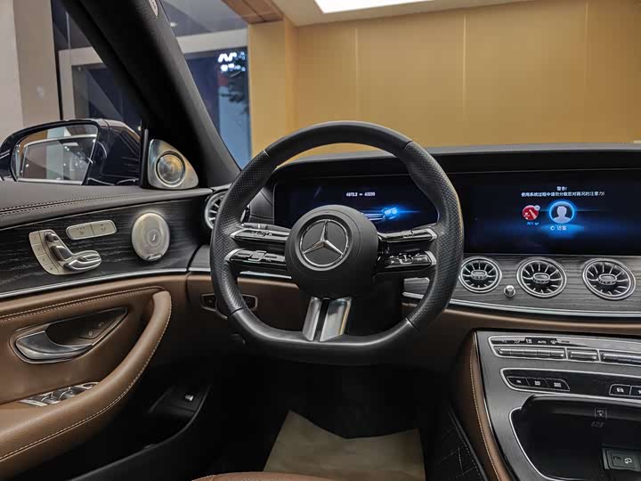 Mercedes-Benz E-Class 2023 E 300 L — фото 14