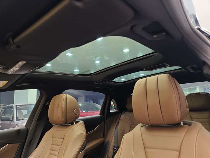 Mercedes-Benz E-Class 2023 E 300 L — фото 12