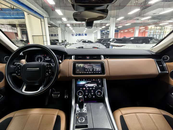 Land Rover Range Rover Sport — фото 19