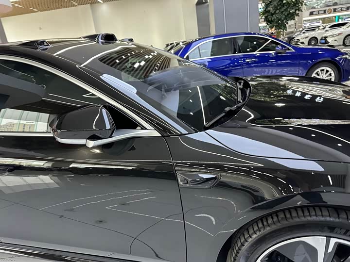 NIO ET5T 2025 75k Wh Touring — фото 22