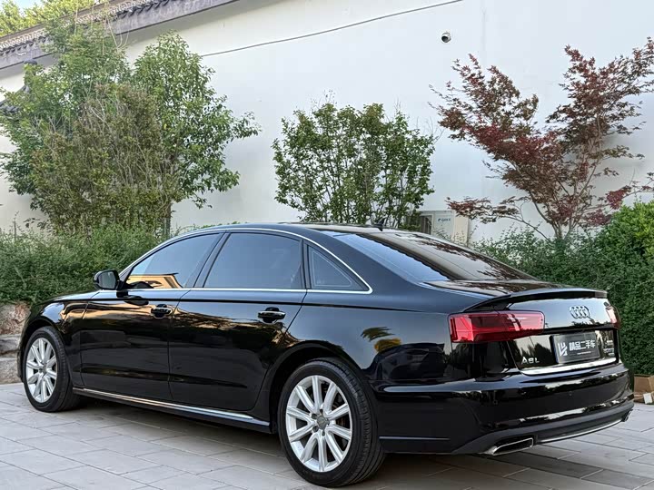 Audi A6L 2016 50 TFSI quattro — фото 7