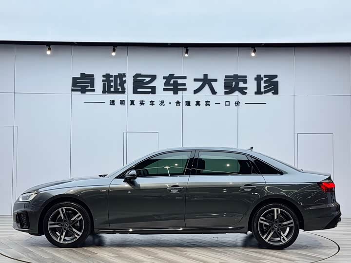 Audi A4L 2022 40 TFSI — фото 4