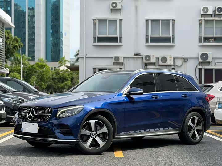 Mercedes-Benz GLC 2018 GLC 260 4 MATIC Luxury