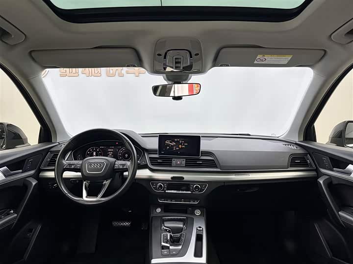 Audi Q5L 2018 40 TFSI V — фото 8