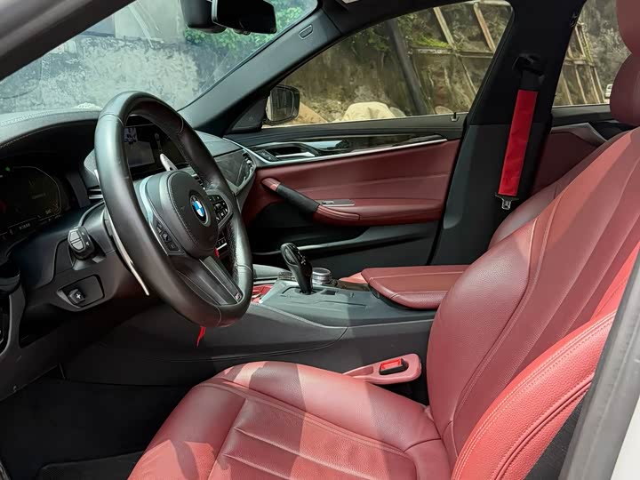 BMW 5-Series 2020 530 Li Leading M — фото 4