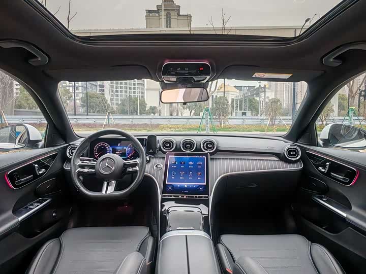 Mercedes-Benz C-Class 2024 C 260 L — фото 8