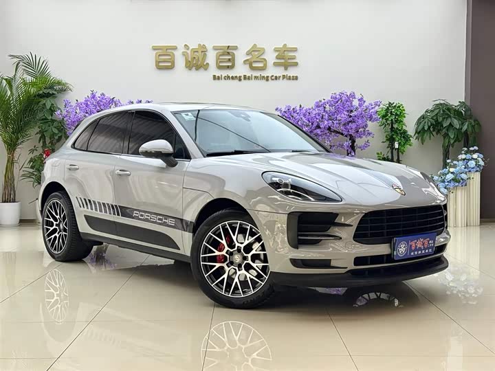 Porsche Macan 2018 Macan 2.0 T — фото 3