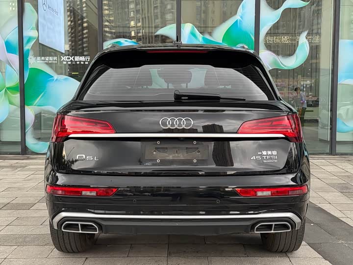 Audi Q5L 40T стиль-динамик — фото 5