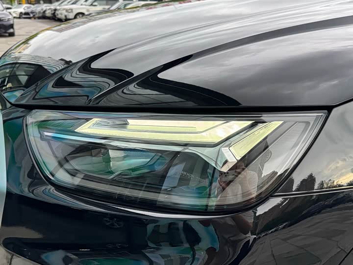 Audi Q5L 40T стиль-динамик — фото 10