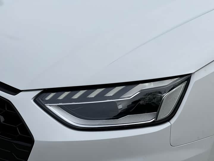 Audi A4L 2024 40 TFSI — фото 11