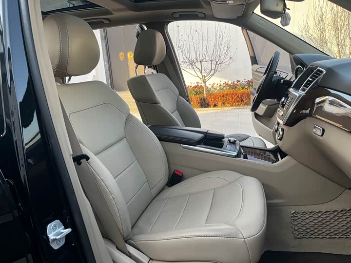 Mercedes-Benz M-Class 2015 ML 400 4 MATIC — фото 16