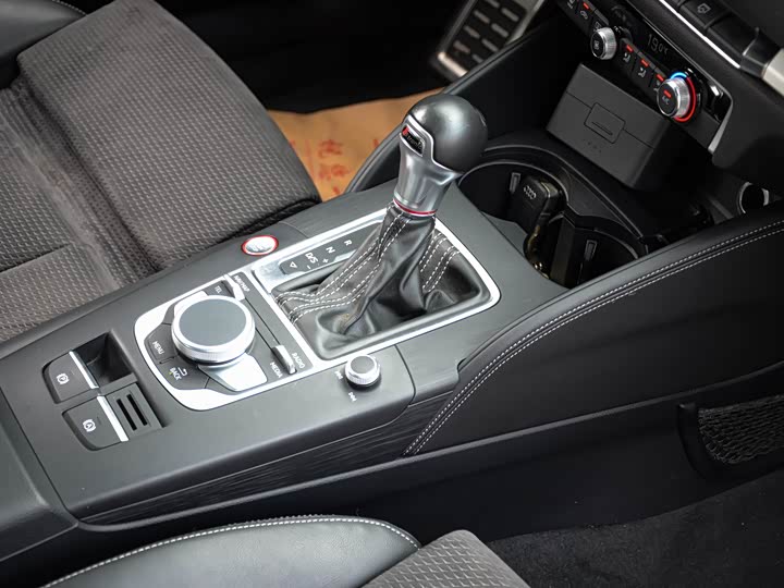 Audi S3 2017 S 3 2.0 T Limousine — фото 18