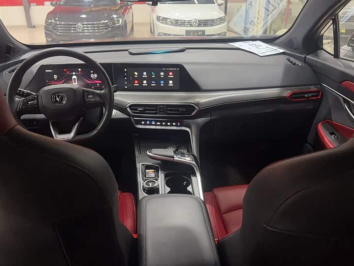 Changan UNI-T 2020 1.5 T Flagship — фото 11