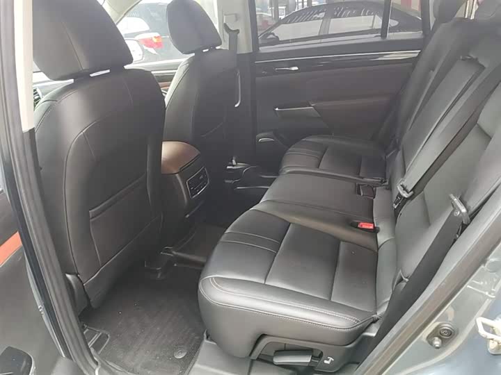 Trumpchi GS8 2017 320 T 2 WD ( ) — фото 17