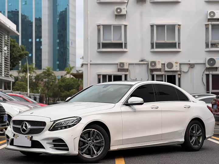 Mercedes-Benz C-Class 2019 C 180 L — фото 10