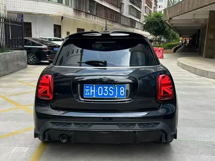 MINI Hatch — фото 17