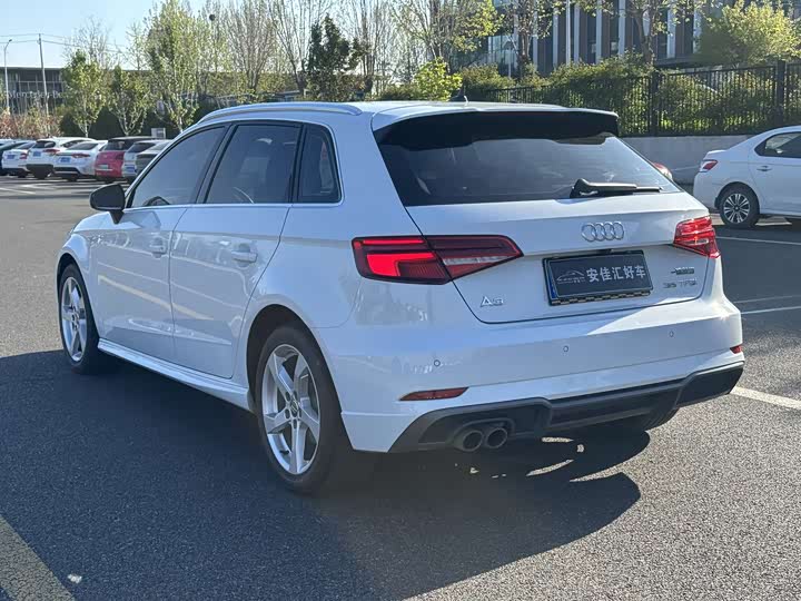 Audi A3 2019 Sportback 35 TFSI VI — фото 8