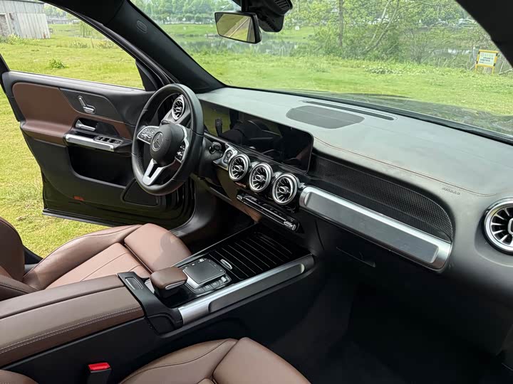 Mercedes-Benz GLB 2020 GLB 200 — фото 13