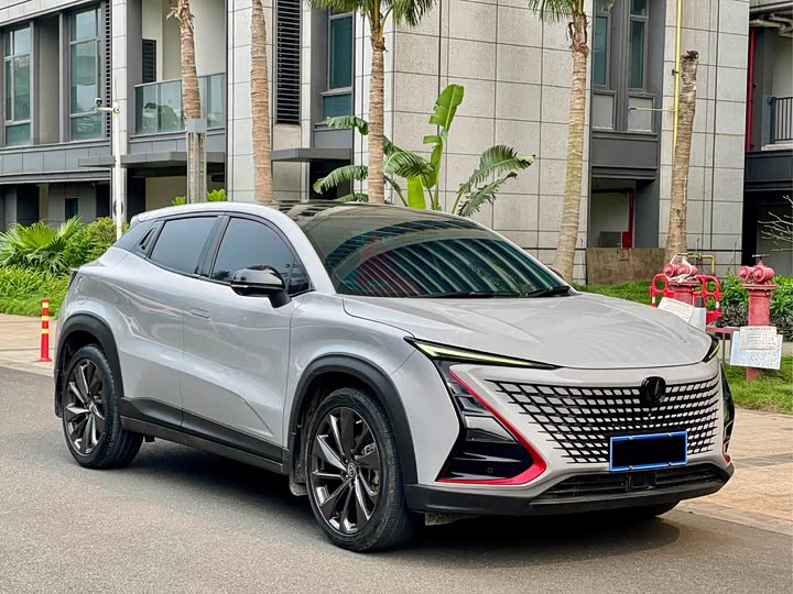 Changan UNI-T 2020 1.5 T Premium — фото 3