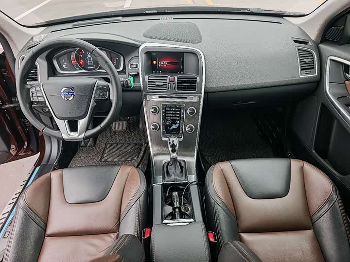 Volvo XC60 2016 T 5 AWD — фото 13