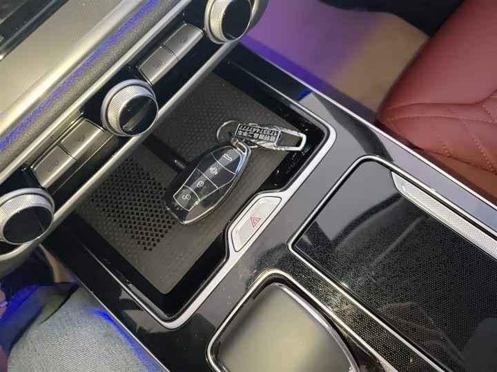 Hongqi HS5 2023 2.0 T Pro — фото 17