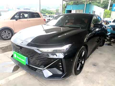 Changan UNI-V 2022 1.5 T — фото 26
