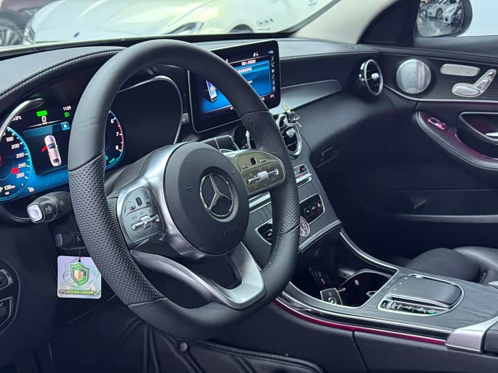 Mercedes-Benz C-Class C 260 L — фото 6