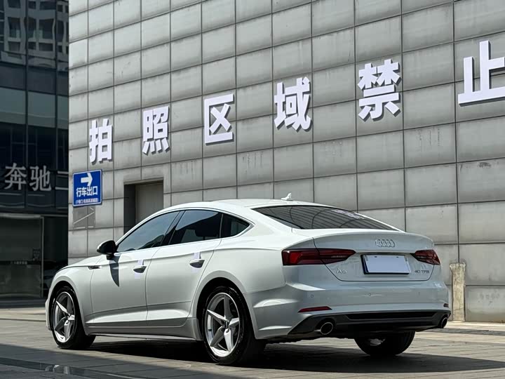 Audi A5 2017 Sportback 40 TFSI — фото 7