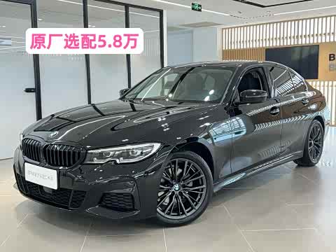 BMW 3-Series 2020 325i M — фото 22