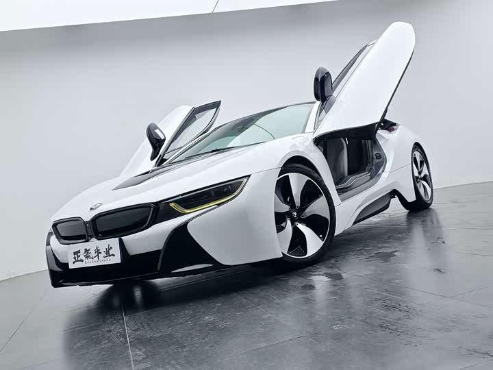 BMW i8 2014 Standard — фото 4