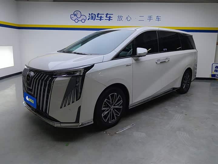 Trumpchi M8 2024 400 T — фото 1