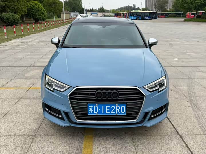 Audi A3 2018 30 Limousine 35 TFSI — фото 3