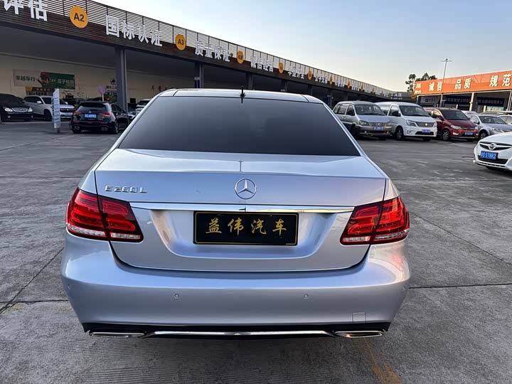 Mercedes-Benz E-Class рестайлинг E 260 L — фото 7