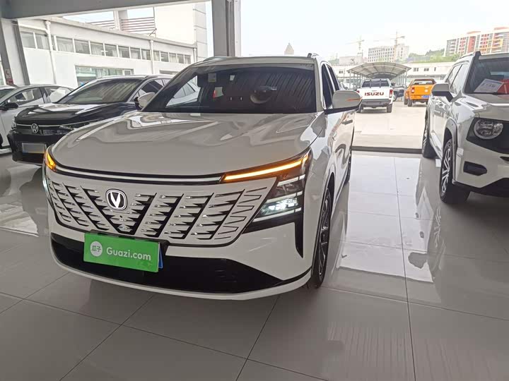 Changan CS75 PLUS 2025 1.5 T — фото 24