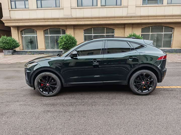Jaguar E-PACE 2024 R-DYNAMIC SE BLACK — фото 5