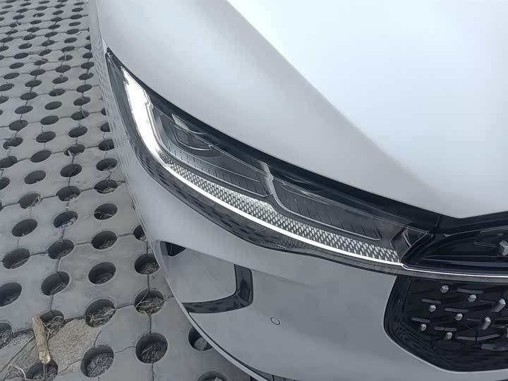 Lincoln Z 2025 2.0 T Hybrid — фото 13